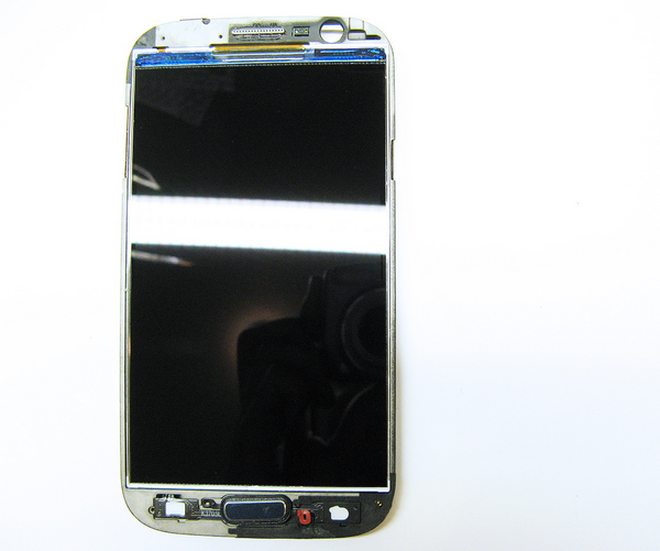 Замена сенсорного стекла в Samsung Galaxy Grand I9082
