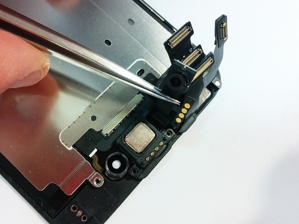 Замена дисплейного модуля в iPhone 6
