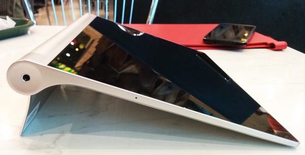 Обзор планшета Lenovo Yoga Tablet 10 2